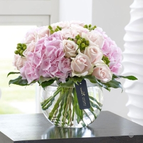 Luxury Pretty Pink Vase